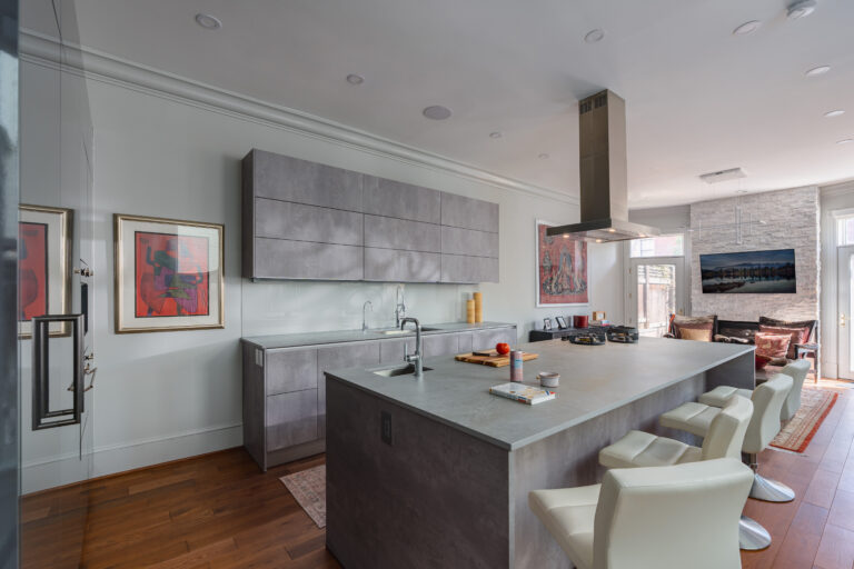 Luxurious Transitional Kitchen Remodel in Georgetown